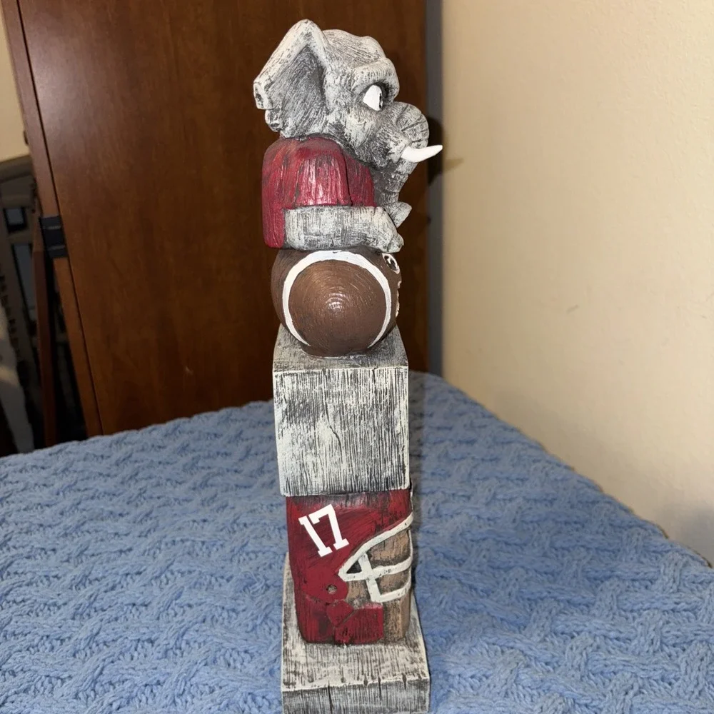Alabama Crimson Tide NCAA Garden Statue Mascot Tiki Tiki Totem